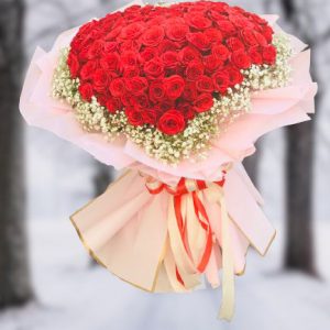 Bó hồng đỏ trái tim